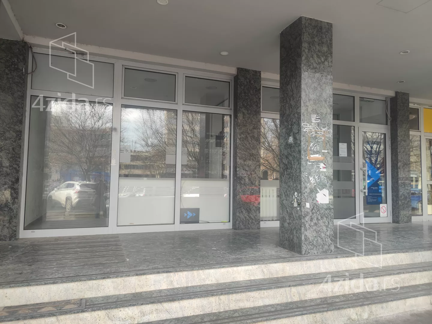 Poslovni prostor | 4zida