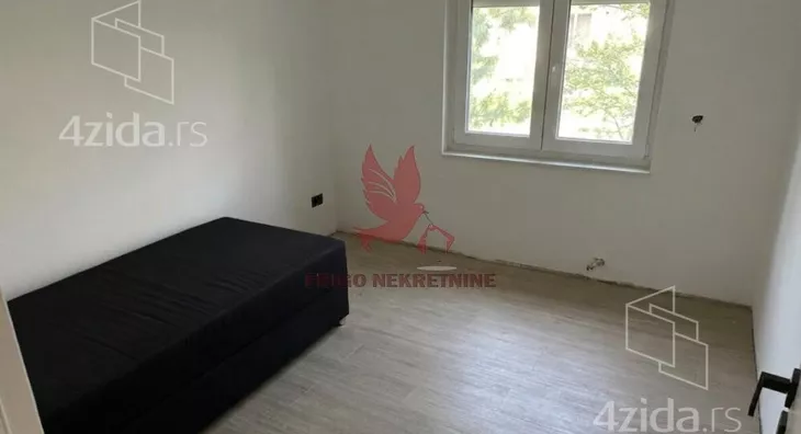 Četvoroiposoban stan | 4zida