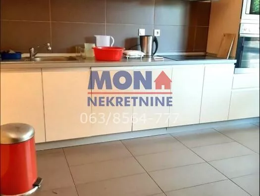 Šestosoban stan | 4zida