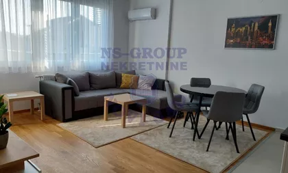 Bulevar Patrijarha Pavla (Somborski Bulevar) | 4zida.rs