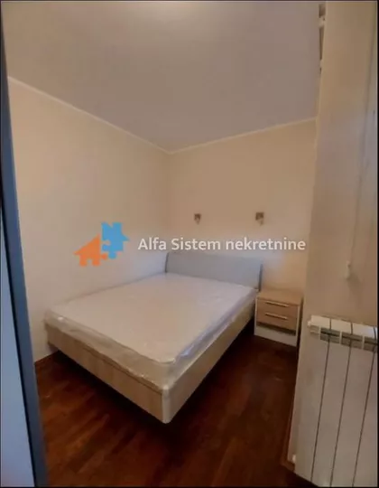 Đeram | 4zida.rs