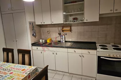 Velbuška | 4zida.rs