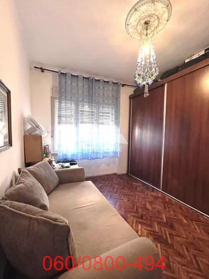 Mutapova | 4zida.rs