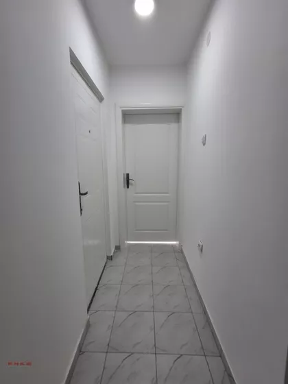 KALUĐERICA-OKRETNICA AUTOBUSA 309 | 4zida.rs