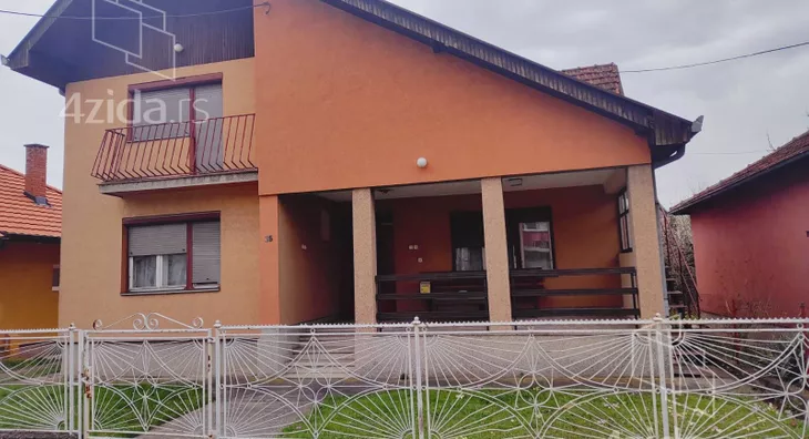 2-etažna kuća | 4zida