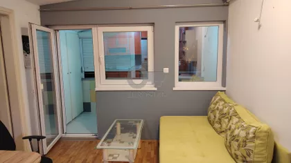 Privrednikovih pitomaca | 4zida.rs