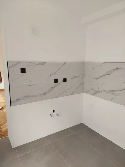 Cara Dušana | 4zida.rs