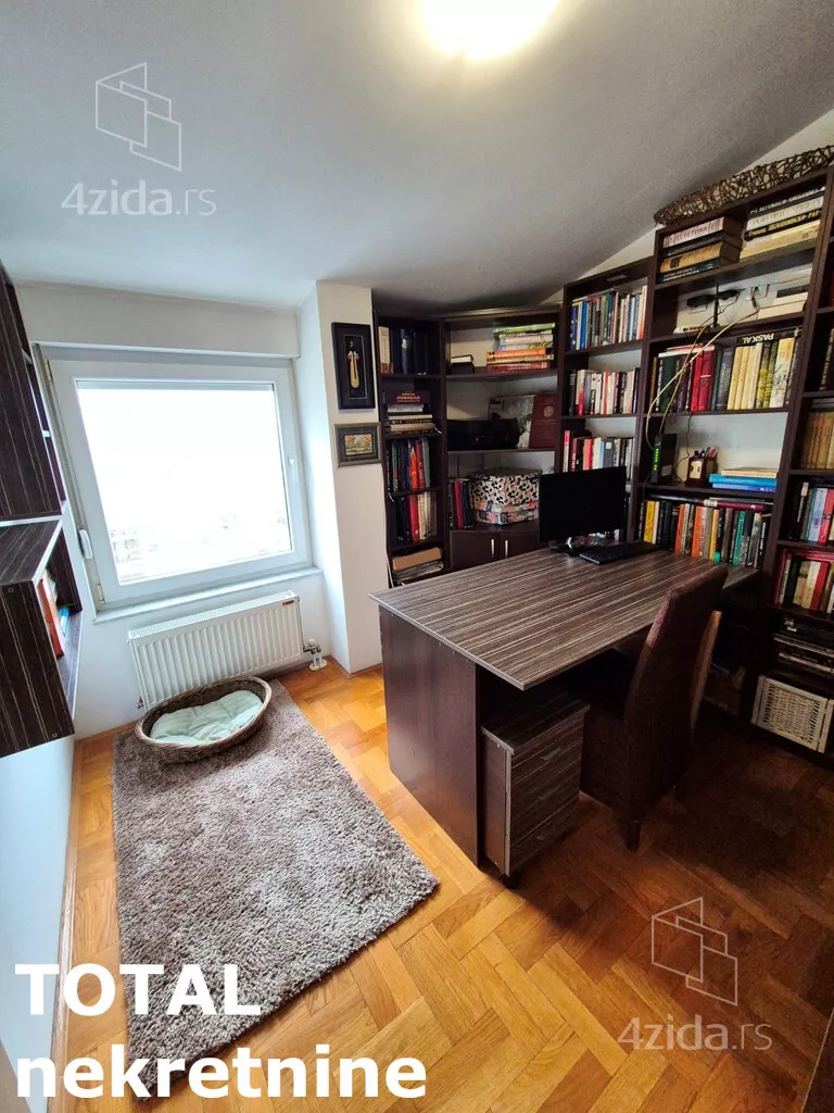 Šestosoban stan | 4zida