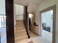 Šestosoban stan | 4zida