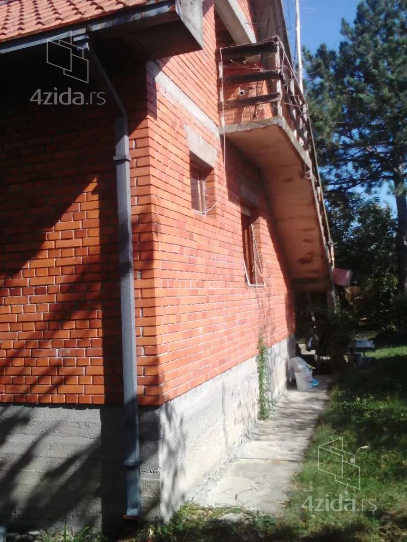 2-etažna kuća | 4zida