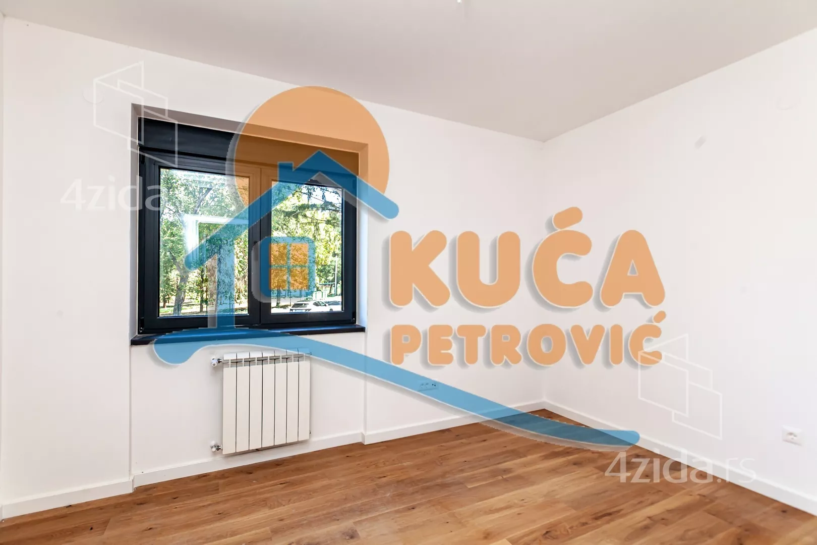 Četvorosoban stan | 4zida