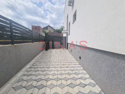 Sremska Kamenica | 4zida.rs