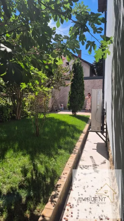 Banovo Brdo | 4zida.rs