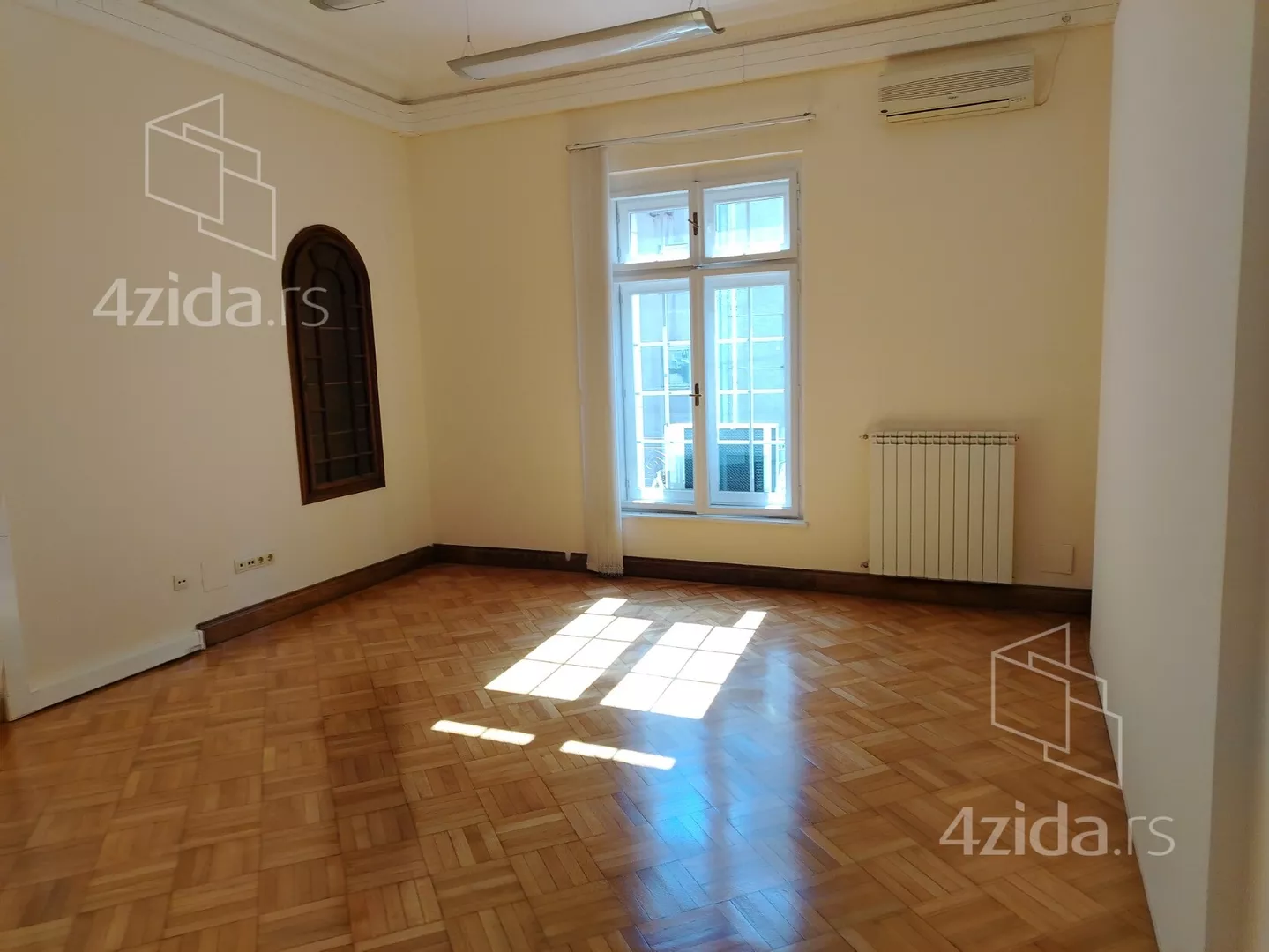 Kancelarija | 4zida