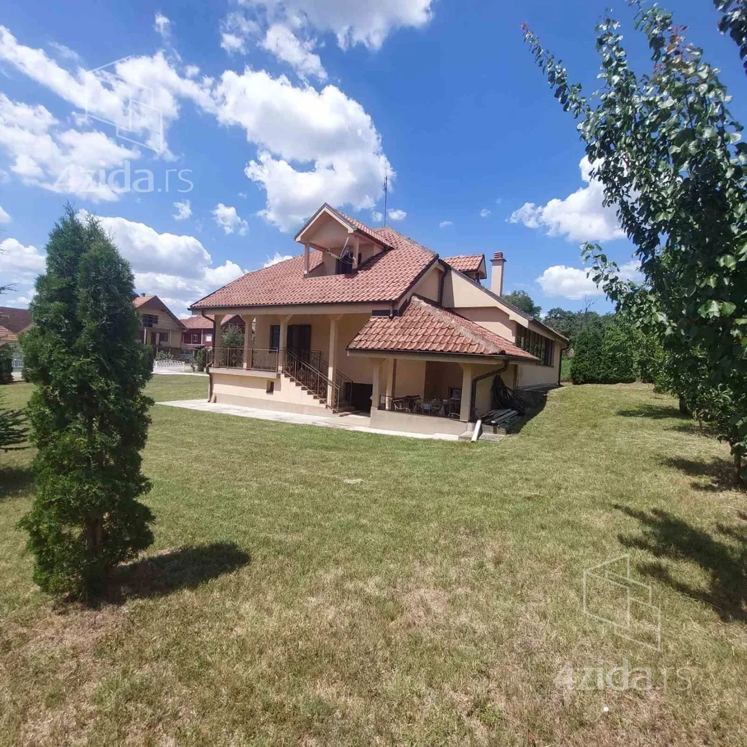 3-etažna kuća | 4zida