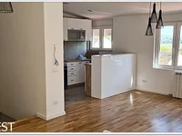 Petlovo Brdo, Rakovica opština, Beograd | 4zida.rs