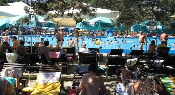 Ugostiteljski objekat | 4zida