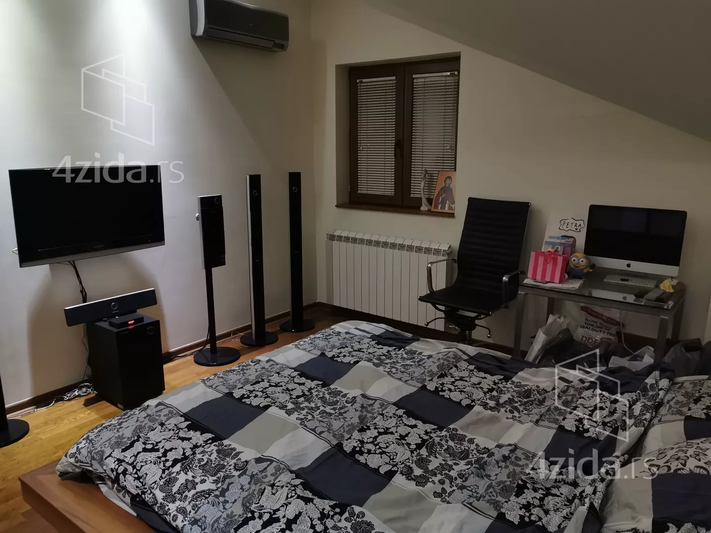 Četvorosoban stan | 4zida