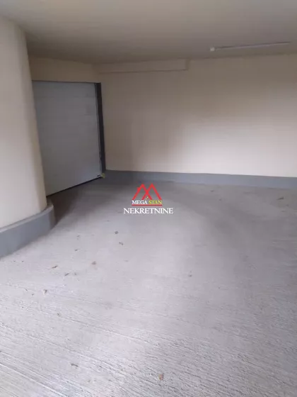 Heroja Pinkija | 4zida.rs