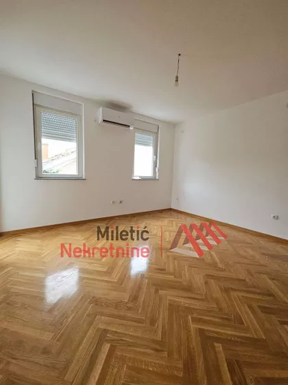 Gradske lokacije | 4zida.rs