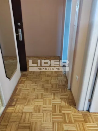 Čajnička | 4zida.rs
