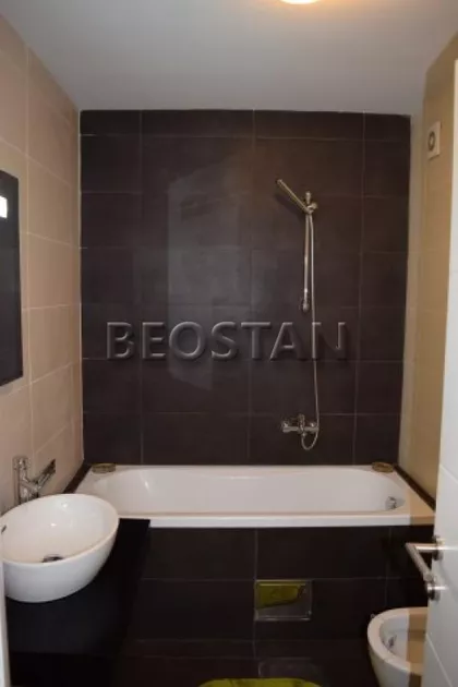 Maksima Gorkog | 4zida.rs