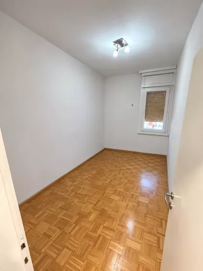 Trg 14. Oktobra | 4zida.rs