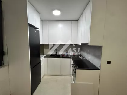 Milana Koma | 4zida.rs