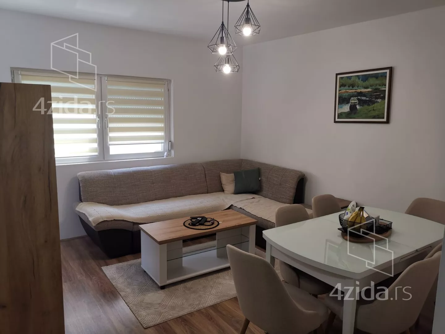 Troiposoban stan | 4zida