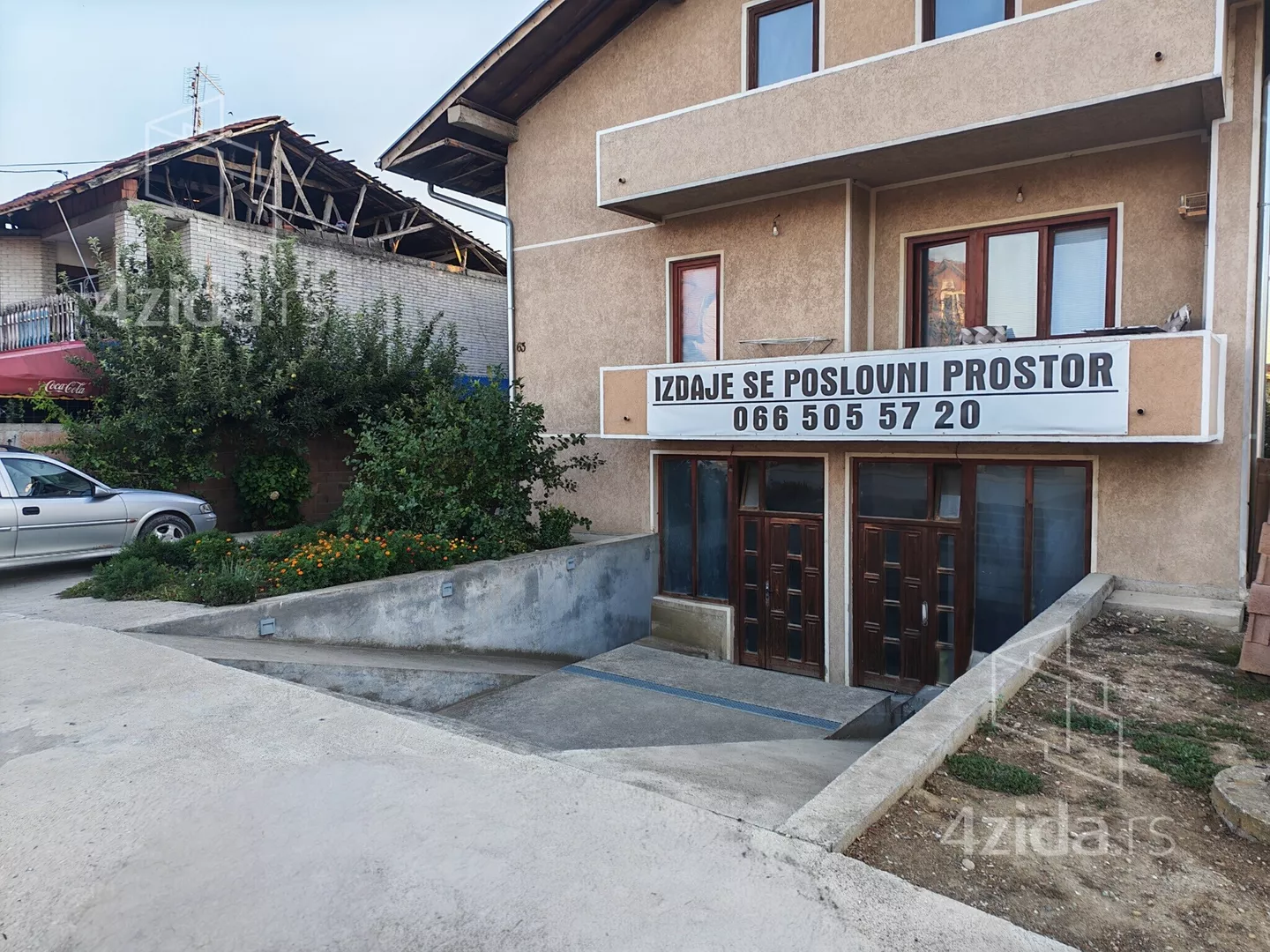 Poslovni prostor | 4zida