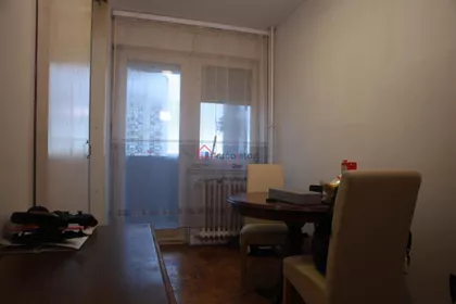 Crveni Krst Vračar | 4zida.rs