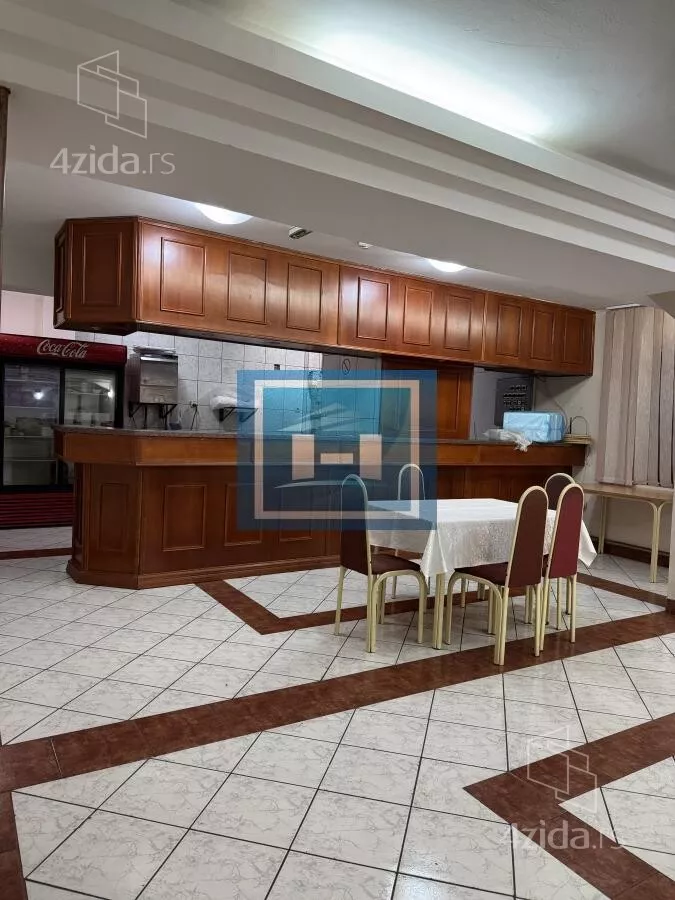 Ugostiteljski objekat | 4zida