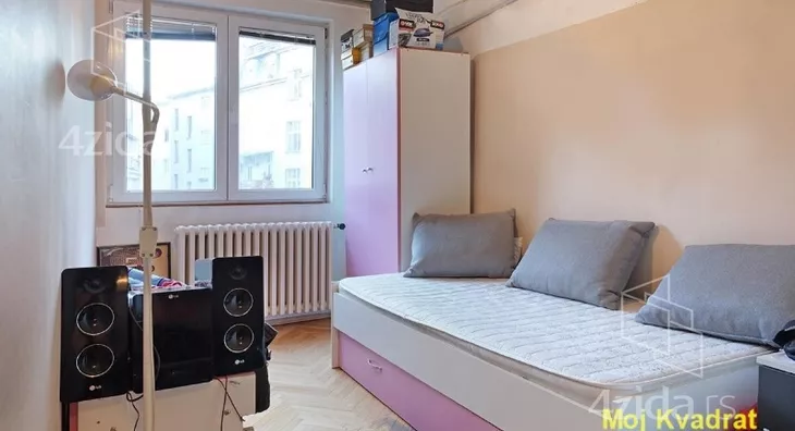 Četvoroiposoban stan | 4zida