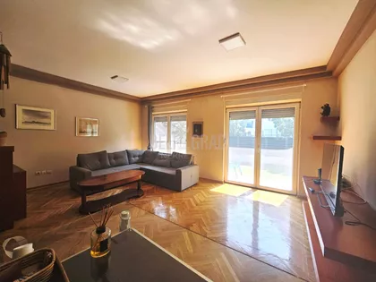 Dijane Budisavljević | 4zida.rs