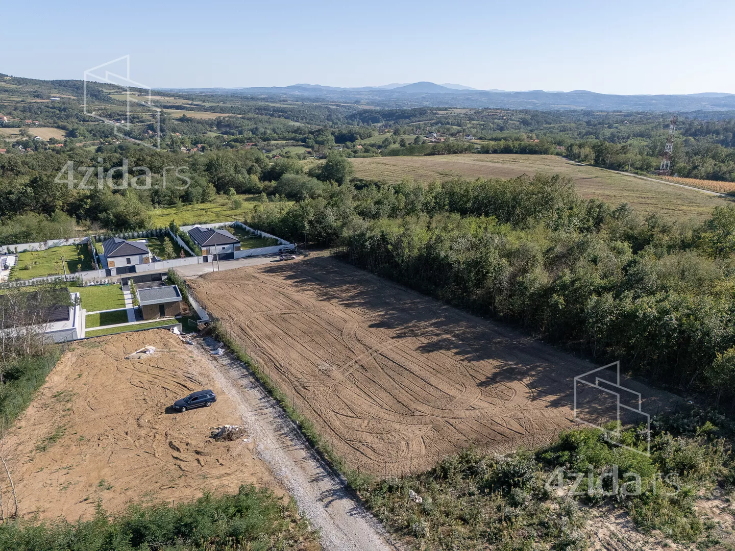 Građevinsko zemljište | 4zida