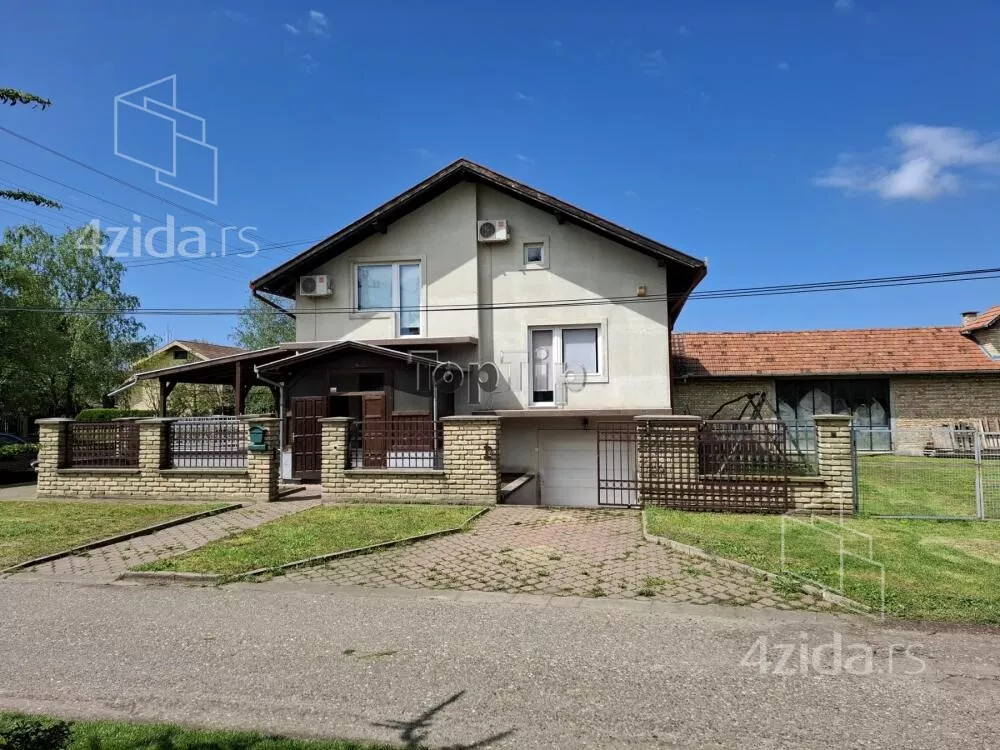 Kuća | 4zida