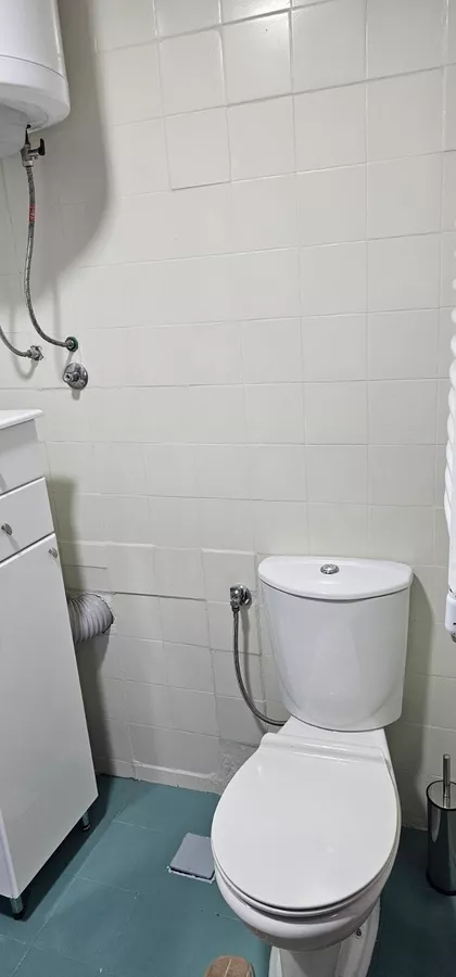 Dvadesetprve Divizije | 4zida.rs