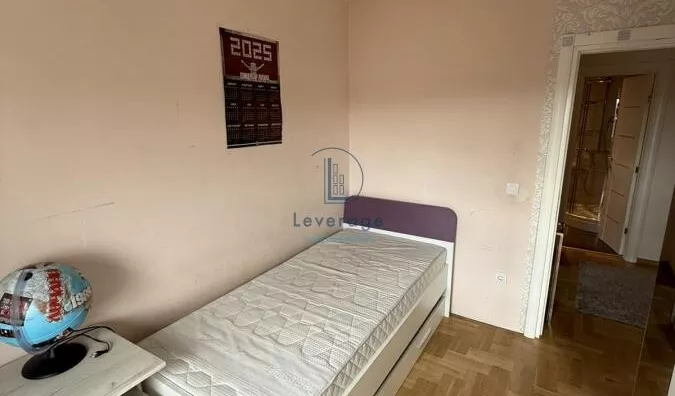 Četvoroiposoban stan | 4zida