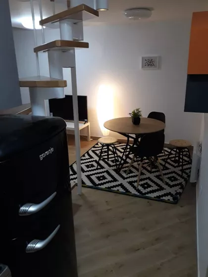 Đakona Avakuma 26 | 4zida.rs