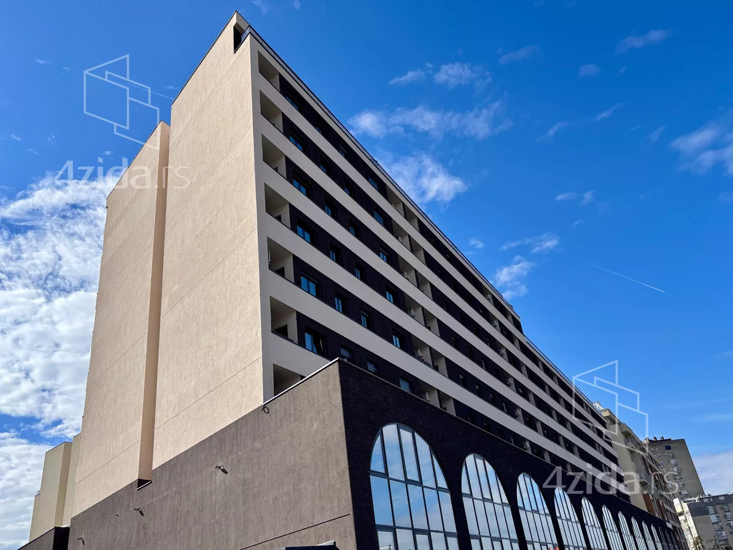 Dvoiposoban stan | 4zida