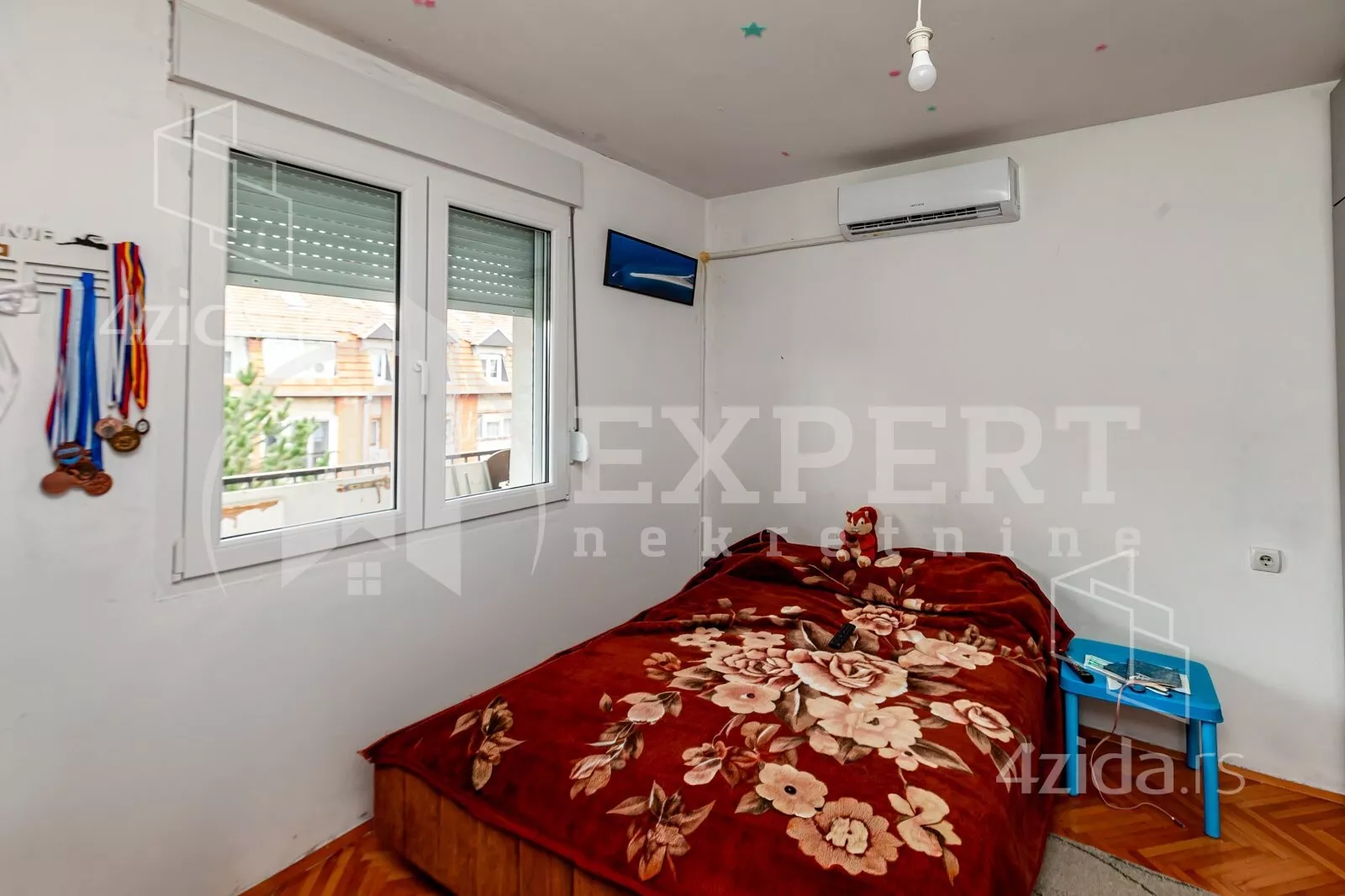 Dvoiposoban stan | 4zida