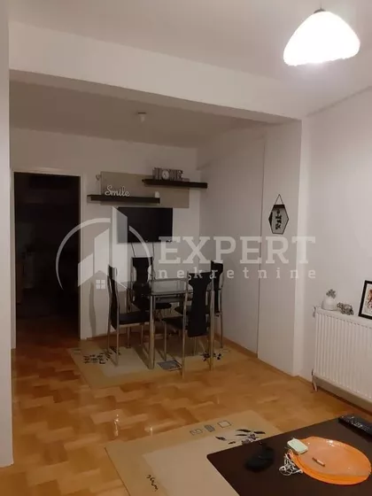 Kej Kola srpskih sestara | 4zida.rs