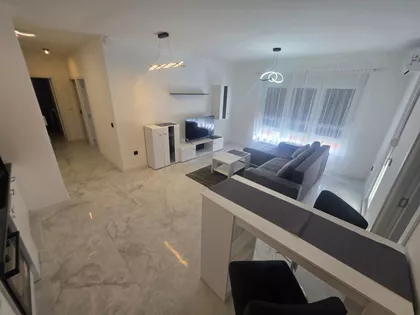 Donji Grad | 4zida.rs