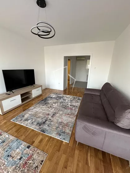 Dr Agostina Neta | 4zida.rs