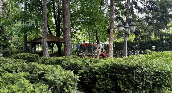 Četvoroiposoban stan | 4zida