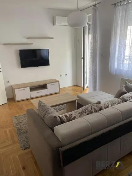 Novi Sad - Centar | 4zida.rs