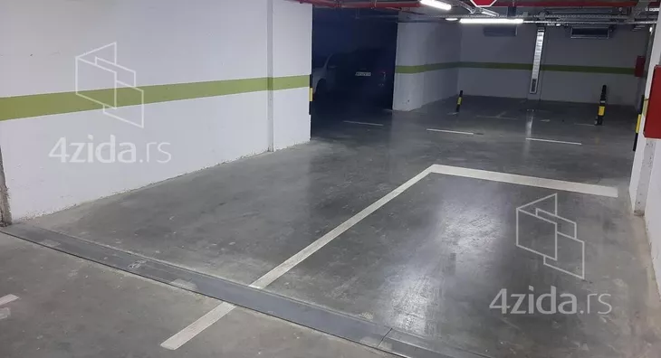 Garaža/Parking | 4zida