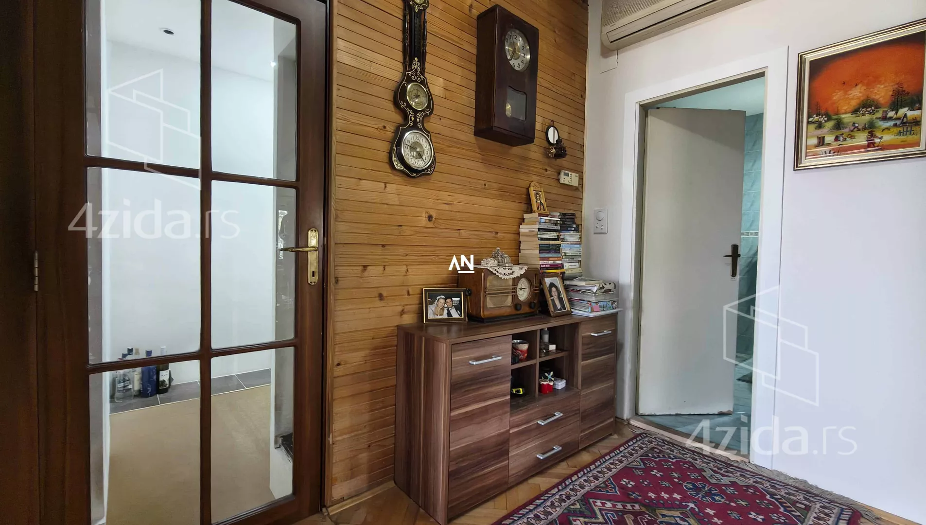 Šestosoban stan | 4zida