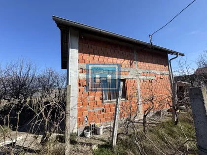 Rasputnica | 4zida.rs