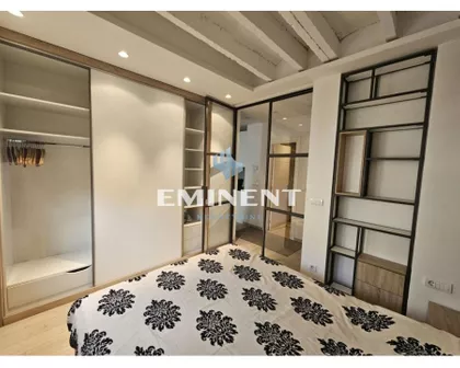 Mike Alasa | 4zida.rs